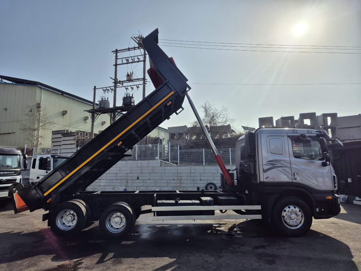 5톤고하중저상덤프