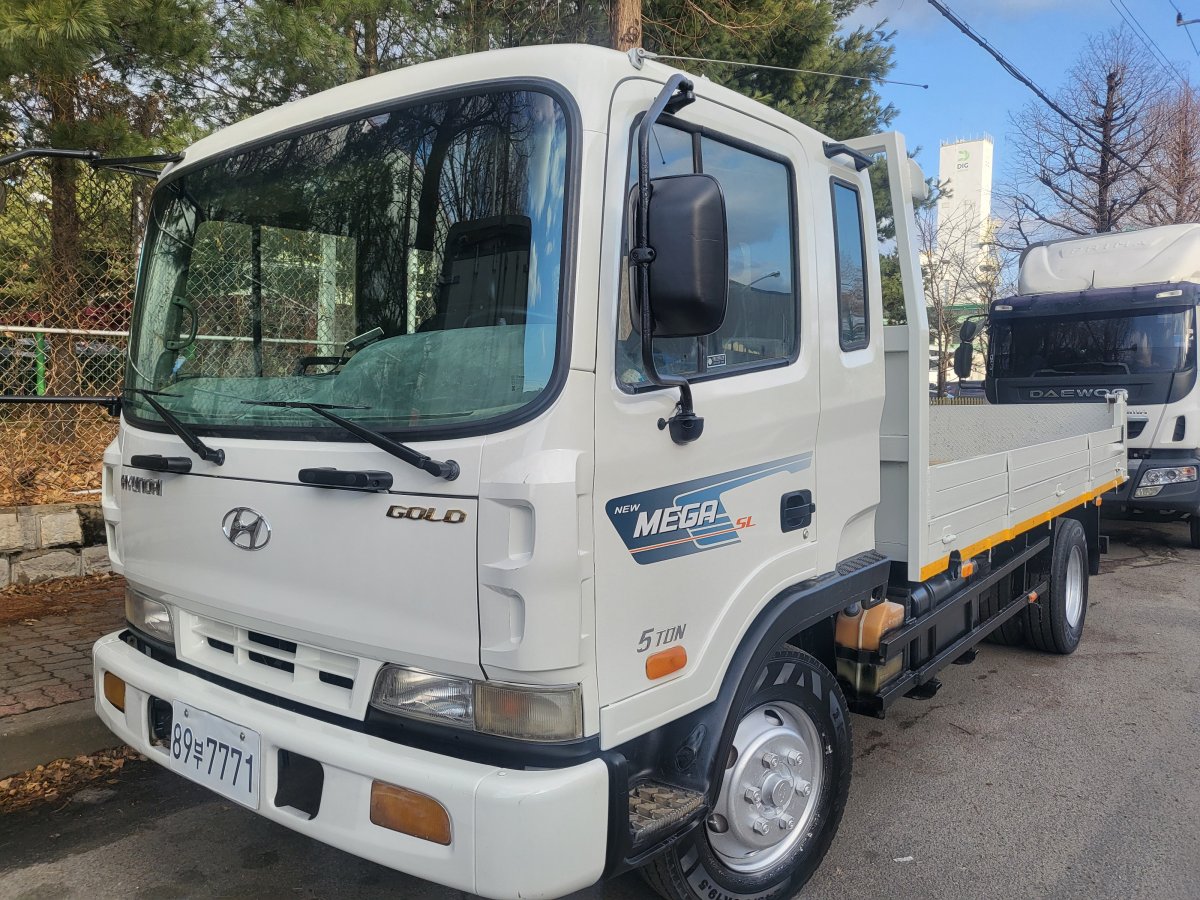 5톤저상롱덤프