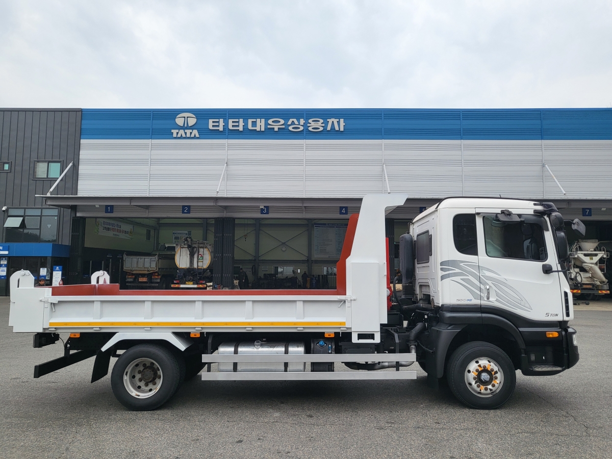 5톤저상롱덤프