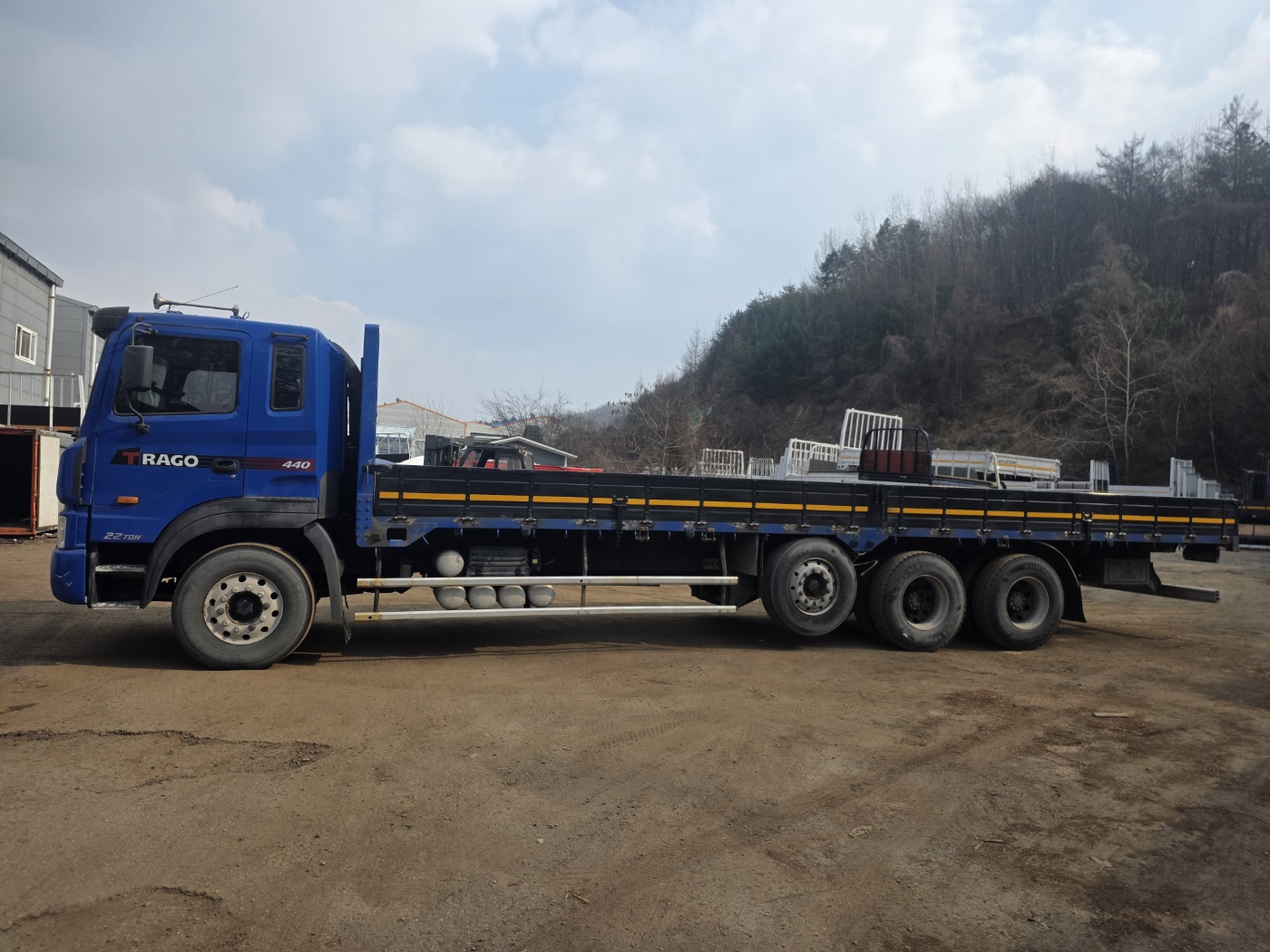 트라고22톤1X3카고