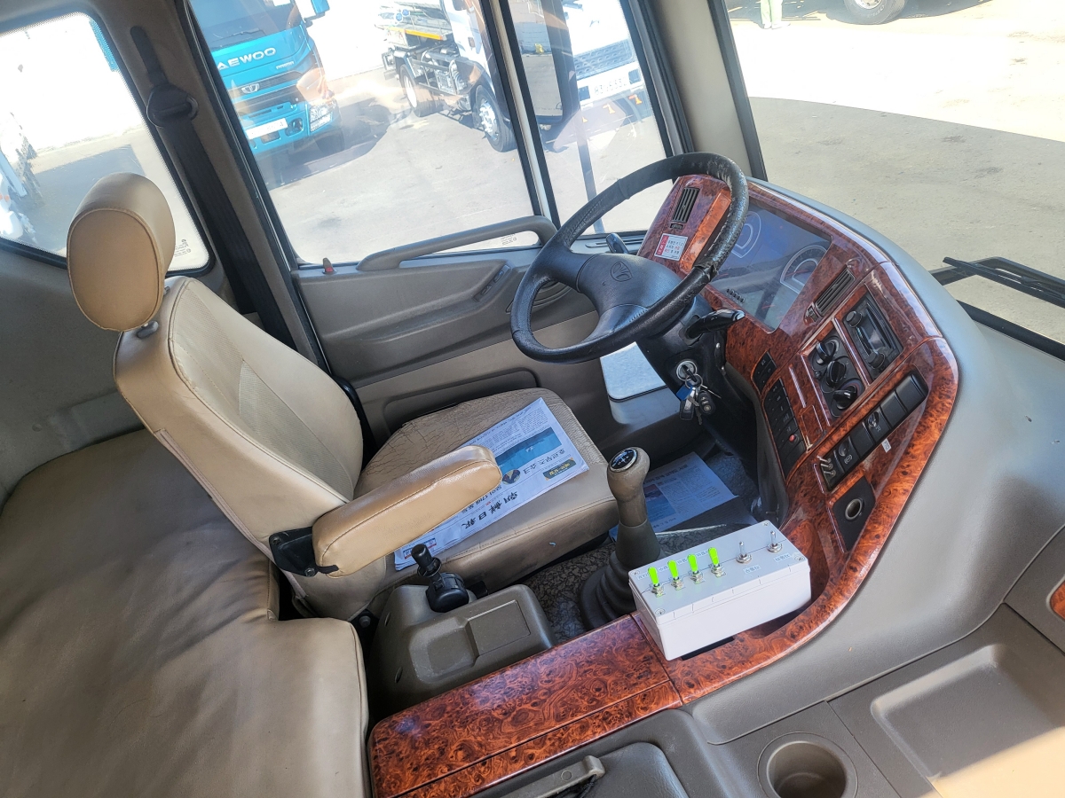 노부스5톤8000리터